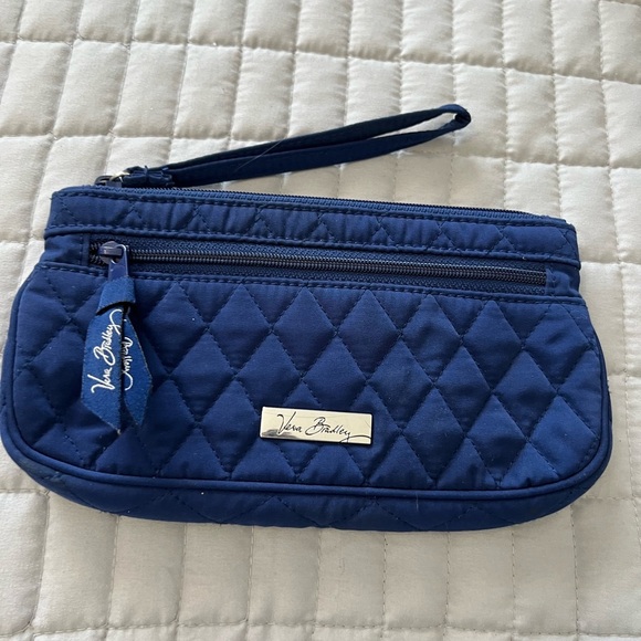 Vera Bradley Deep Blue Quilted Wristlet - Picture 1 of 5